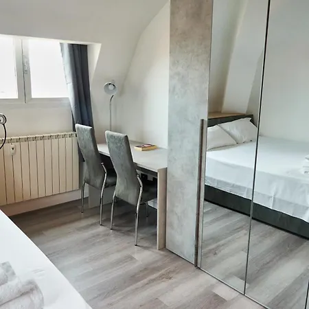 Ferienwohnung House Crocetta Mailand Exterior foto